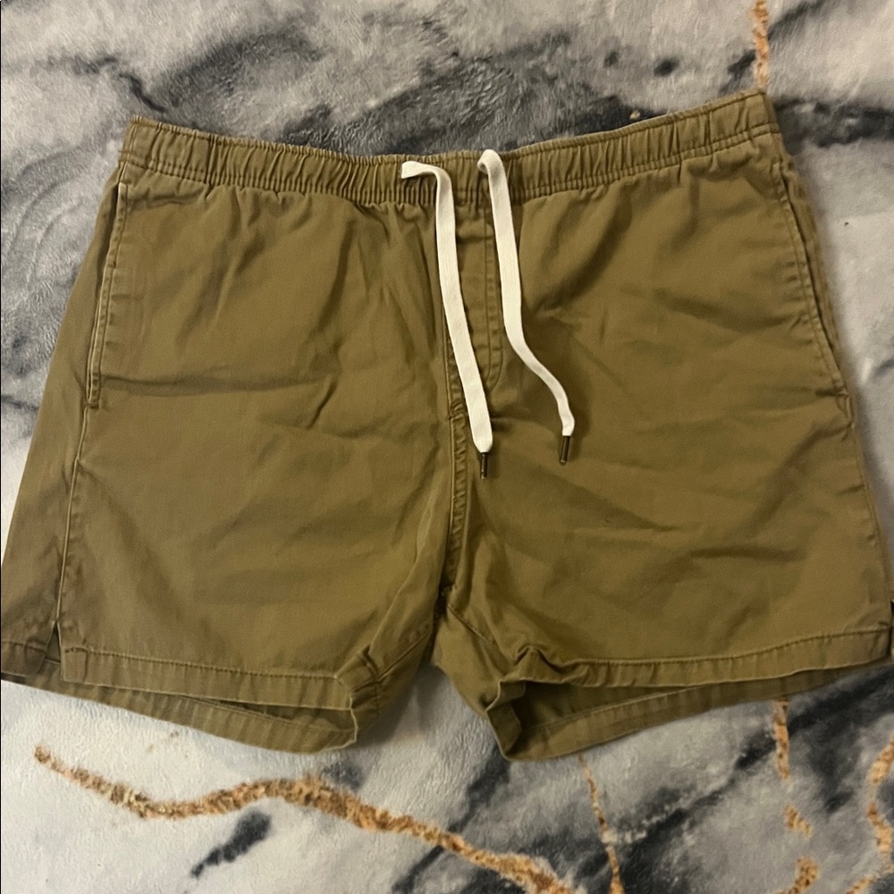 H&M Khaki Elastic Waist Shorts